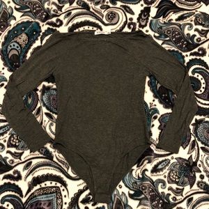 LAST CHANCE Off the shoulders body suit